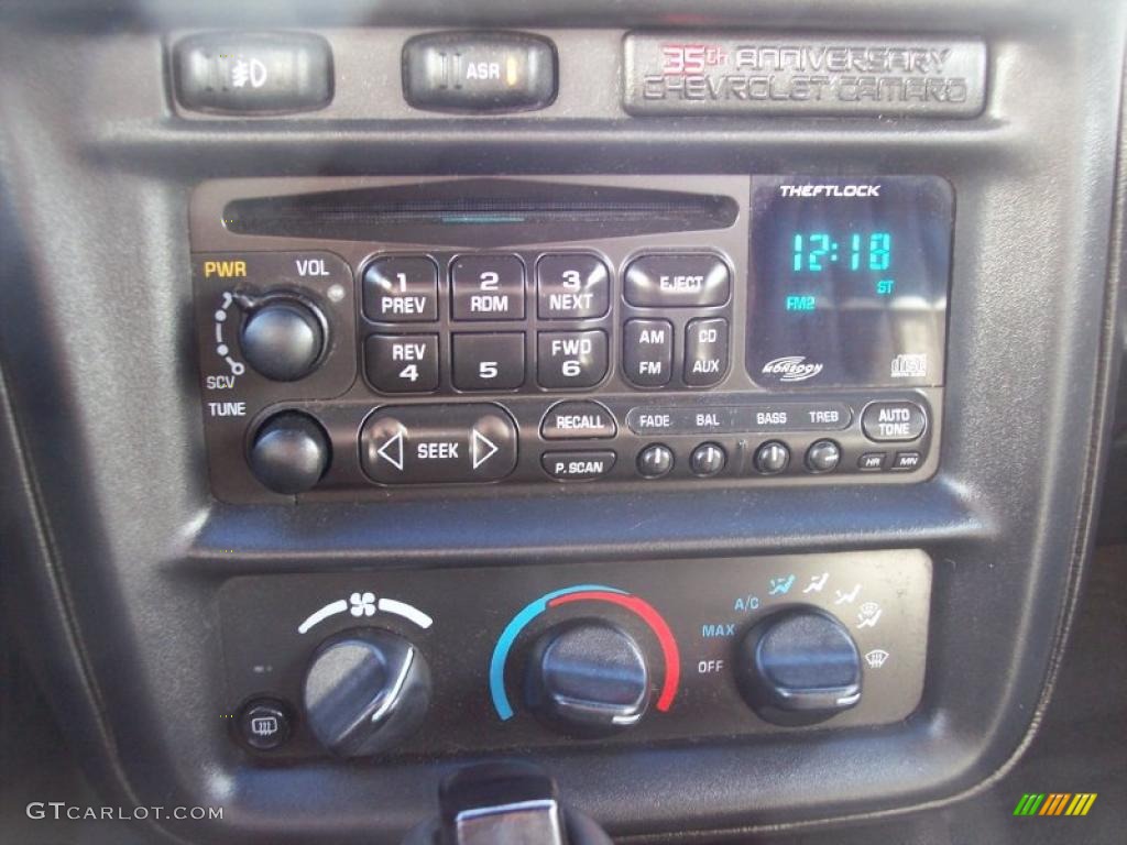 2002 Chevrolet Camaro Z28 Convertible Controls Photo #44126098