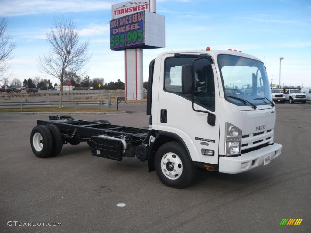 Arctic White 2011 Isuzu N Series Truck NPR HD Exterior Photo #44127754