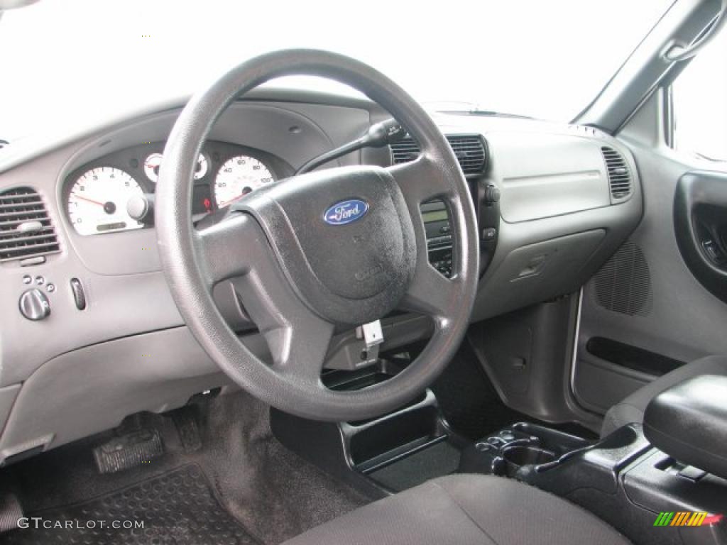 2005 Ranger Edge SuperCab 4x4 - Oxford White / Medium Dark Flint photo #8