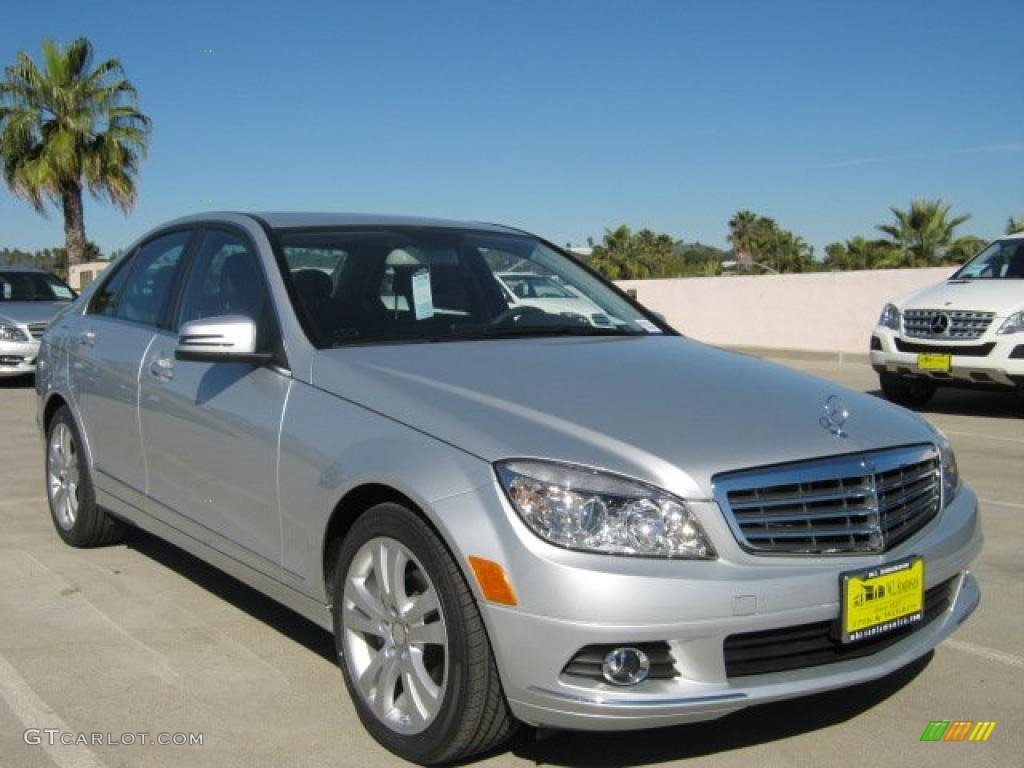 2011 C 300 Luxury - Iridium Silver Metallic / Black photo #1