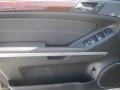 Black - GL 450 4Matic Photo No. 3