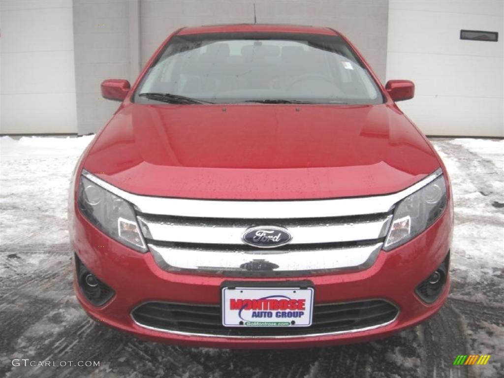 2011 Fusion SE V6 - Red Candy Metallic / Charcoal Black photo #7
