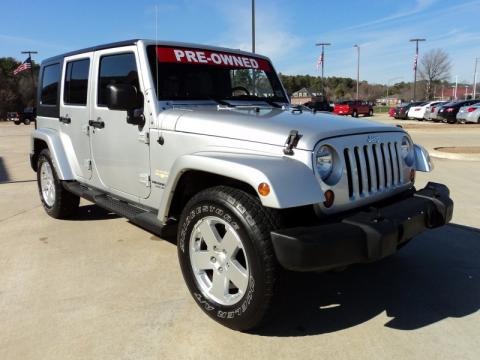 2007 Jeep Wrangler Unlimited Sahara Data, Info and Specs