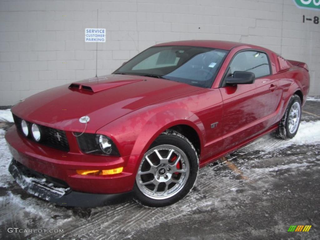 2006 Mustang GT Premium Coupe - Redfire Metallic / Dark Charcoal photo #1