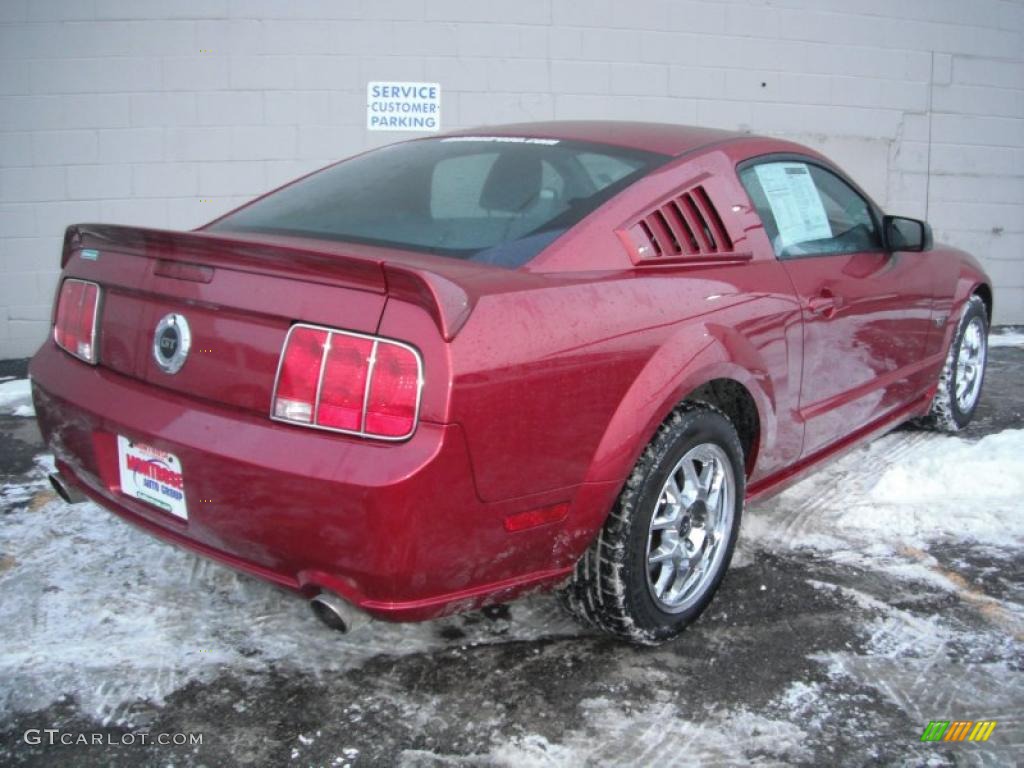 2006 Mustang GT Premium Coupe - Redfire Metallic / Dark Charcoal photo #5