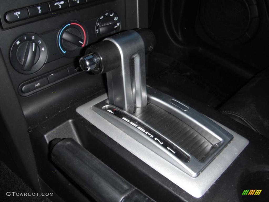 2006 Mustang GT Premium Coupe - Redfire Metallic / Dark Charcoal photo #14