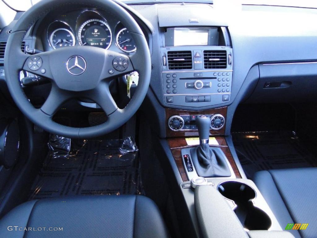 2011 Mercedes-Benz C 300 Luxury Controls Photo #44145969