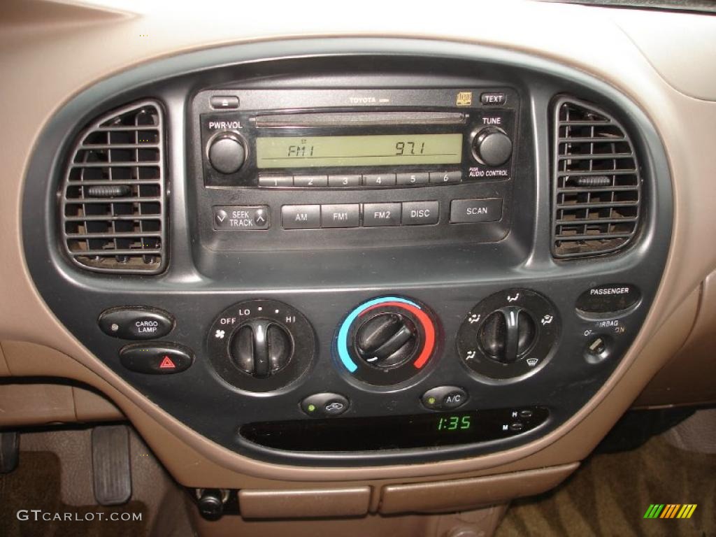 2004 Toyota Tundra Regular Cab Controls Photo #44146361