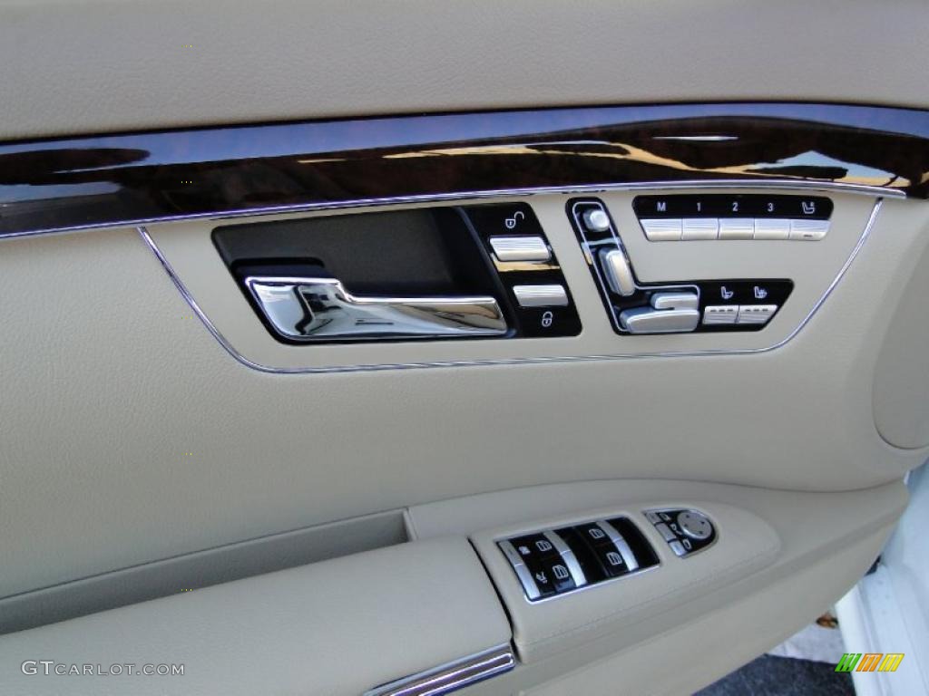 2011 S 550 Sedan - Diamond White Metallic / Cashmere/Savanah photo #17