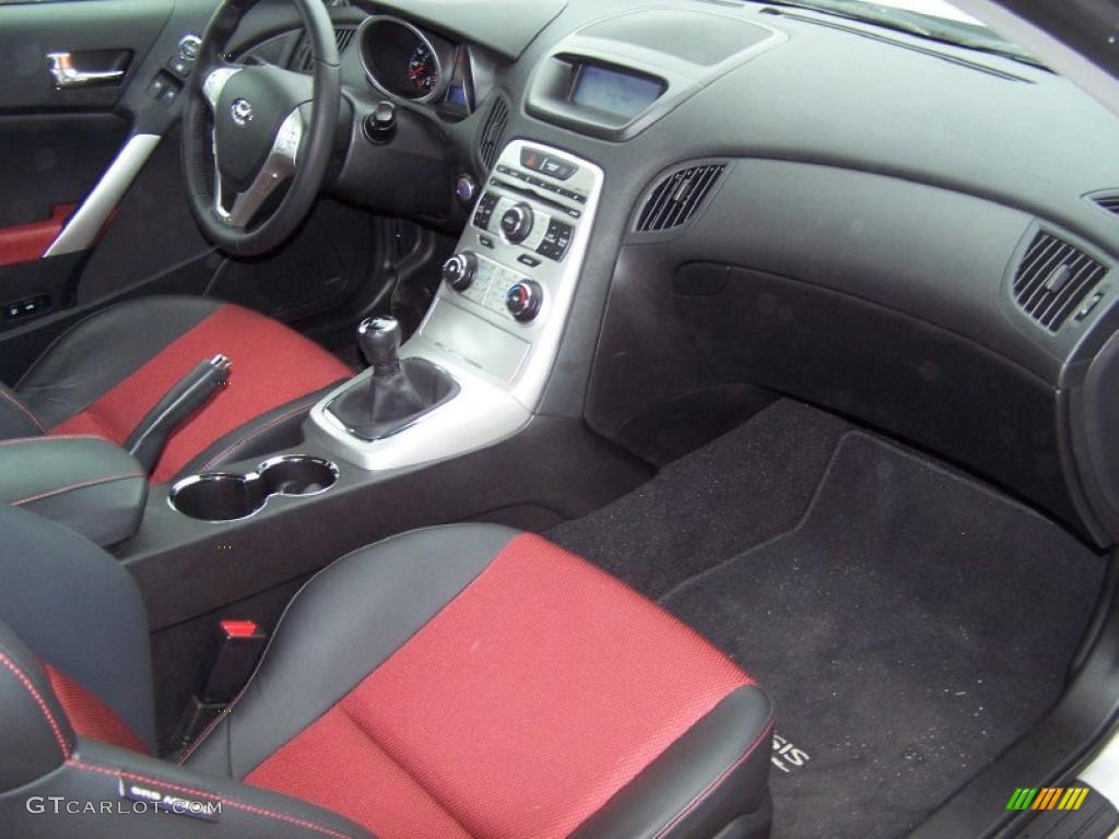 2010 Hyundai Genesis Coupe 2.0T Track Black/Red Dashboard Photo #44147473