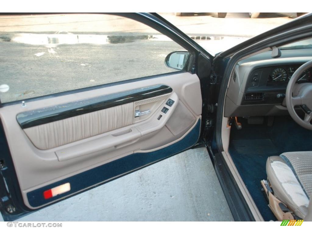 1992 Mercury Cougar LS Door Panel Photos