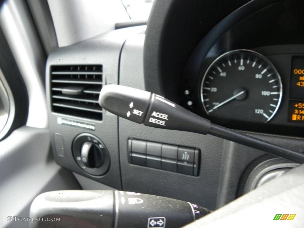 2010 Mercedes-Benz Sprinter 2500 High Roof Passenger Van Controls Photos