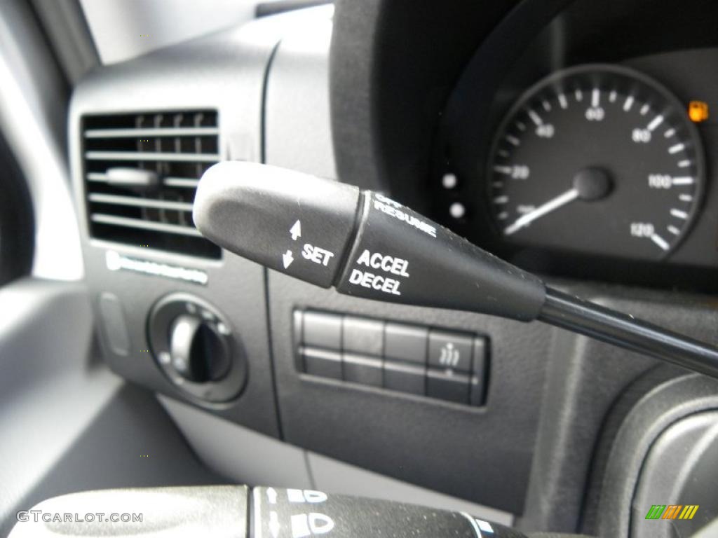 2011 Mercedes-Benz Sprinter 2500 Passenger Van Controls Photo #44155627