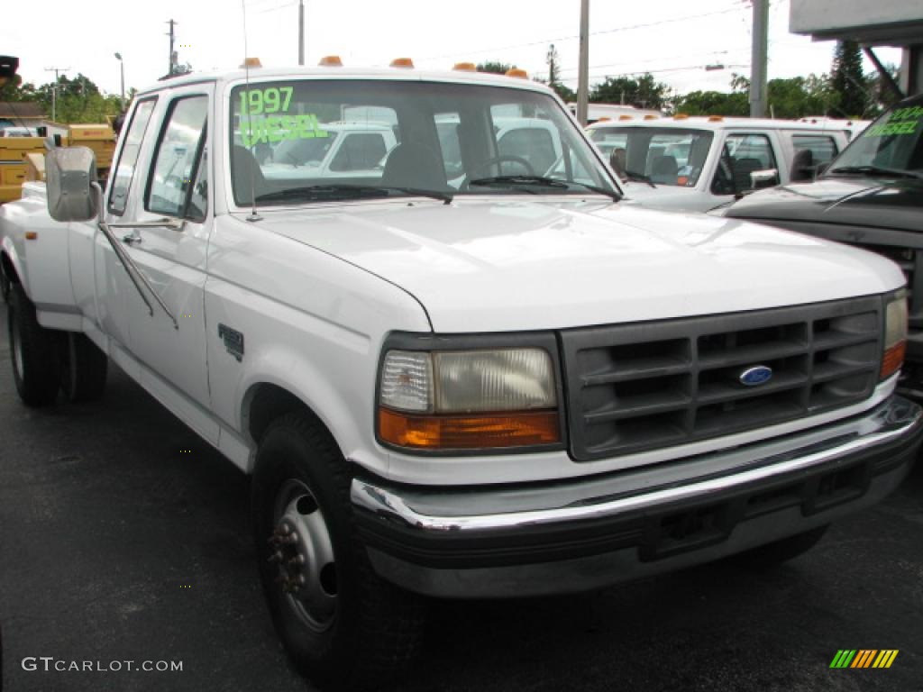 1997 F350 XLT Extended Cab Dually - Oxford White / Opal Grey photo #1