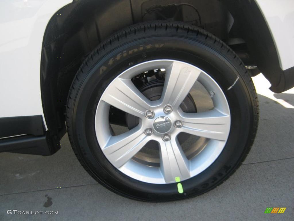 2011 Jeep Compass 2.0 Latitude Wheel Photo #44160804