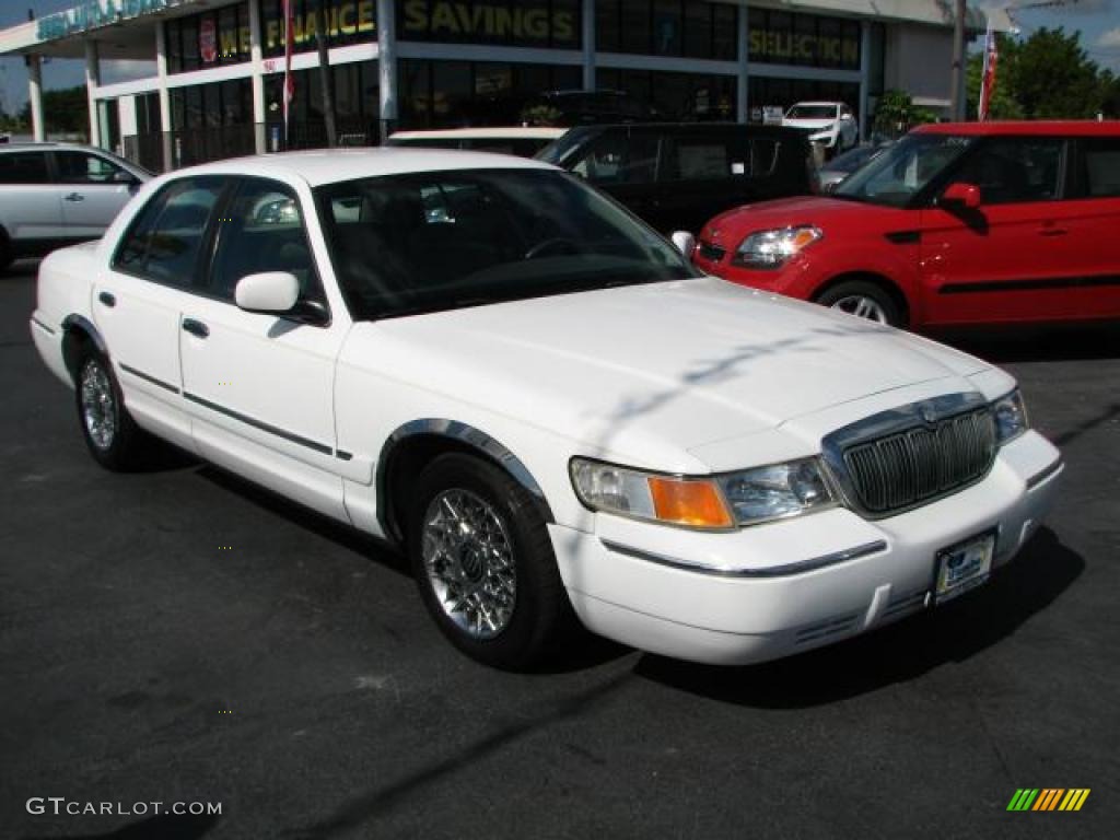 Vibrant White Clearcoat Mercury Grand Marquis