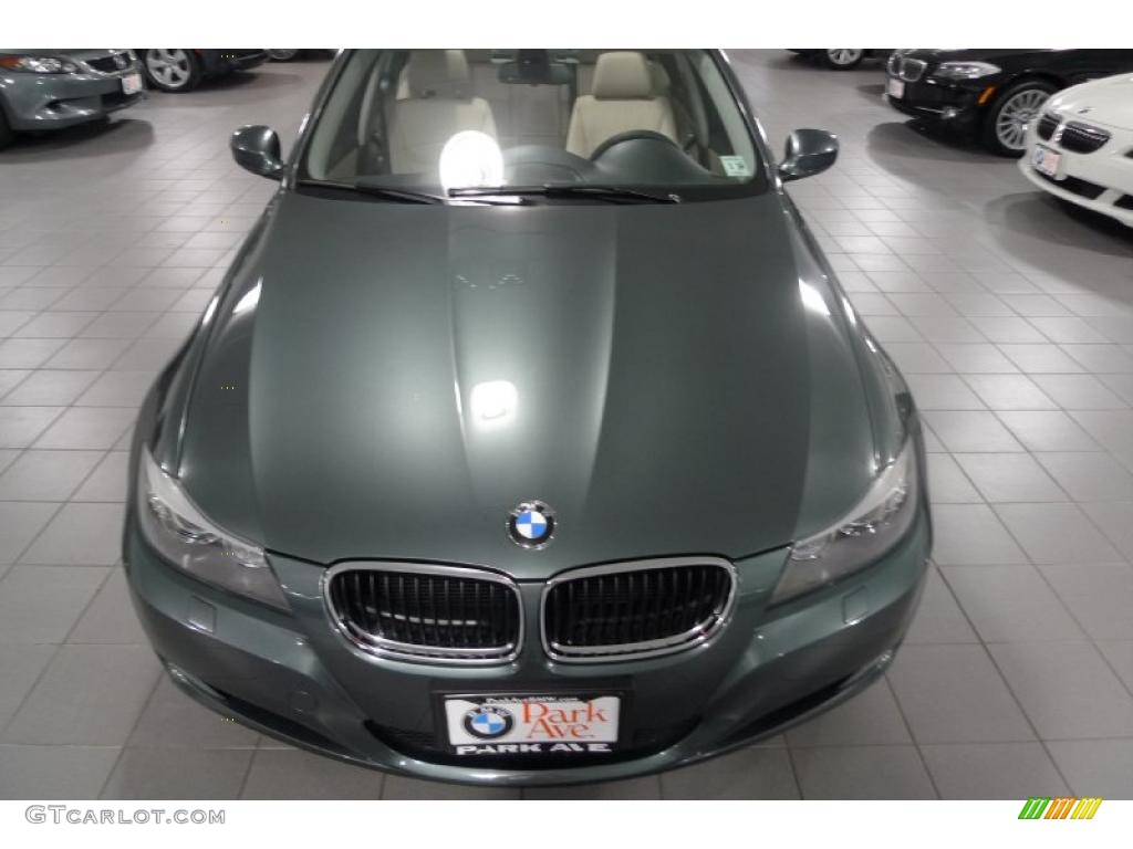 2010 3 Series 328i Sedan - Tasman Green Metallic / Oyster/Black Dakota Leather photo #15