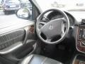 Black - ML 320 4Matic Photo No. 20
