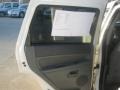 Stone White - Grand Cherokee Laredo Photo No. 18