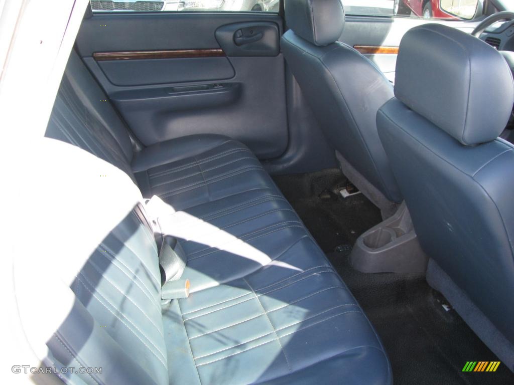 2005 Impala Police - White / Regal Blue photo #14