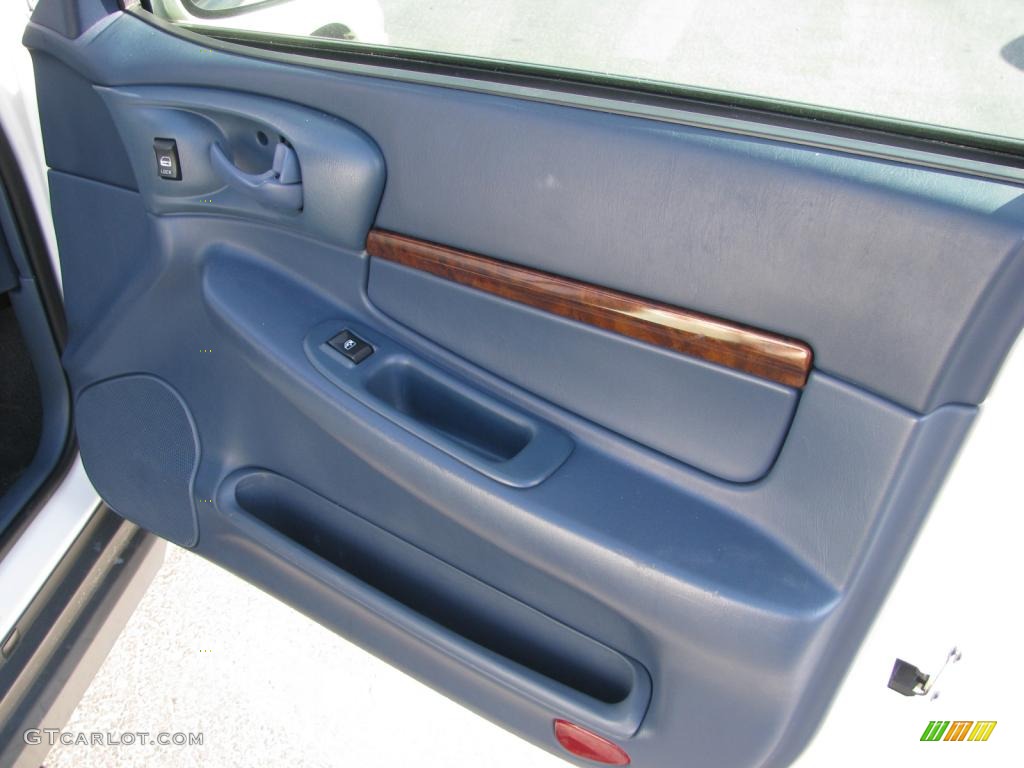 2005 Impala Police - White / Regal Blue photo #15