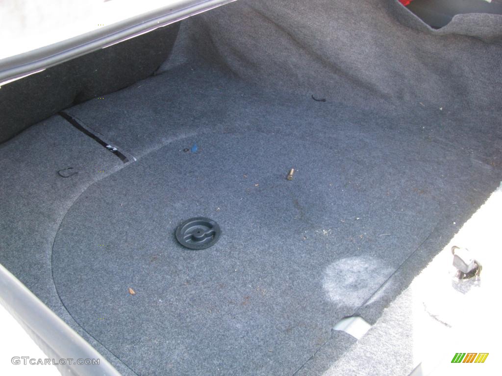 2005 Impala Police - White / Regal Blue photo #19