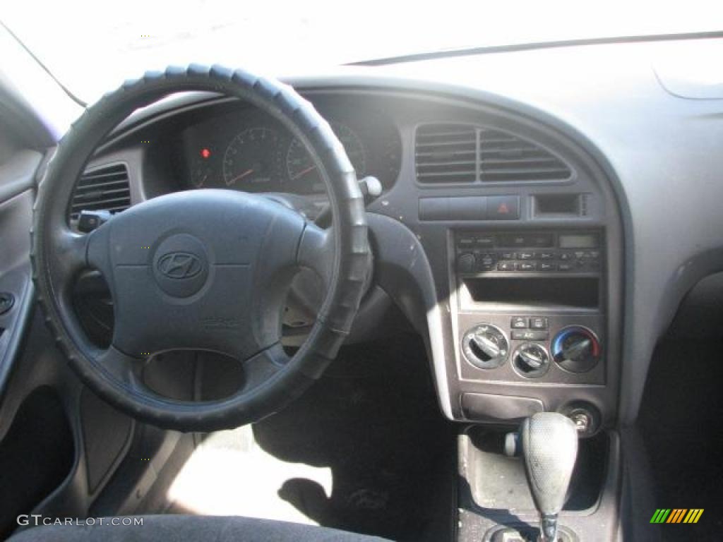 2002 Elantra GLS Sedan - Silver Pewter / Gray photo #13