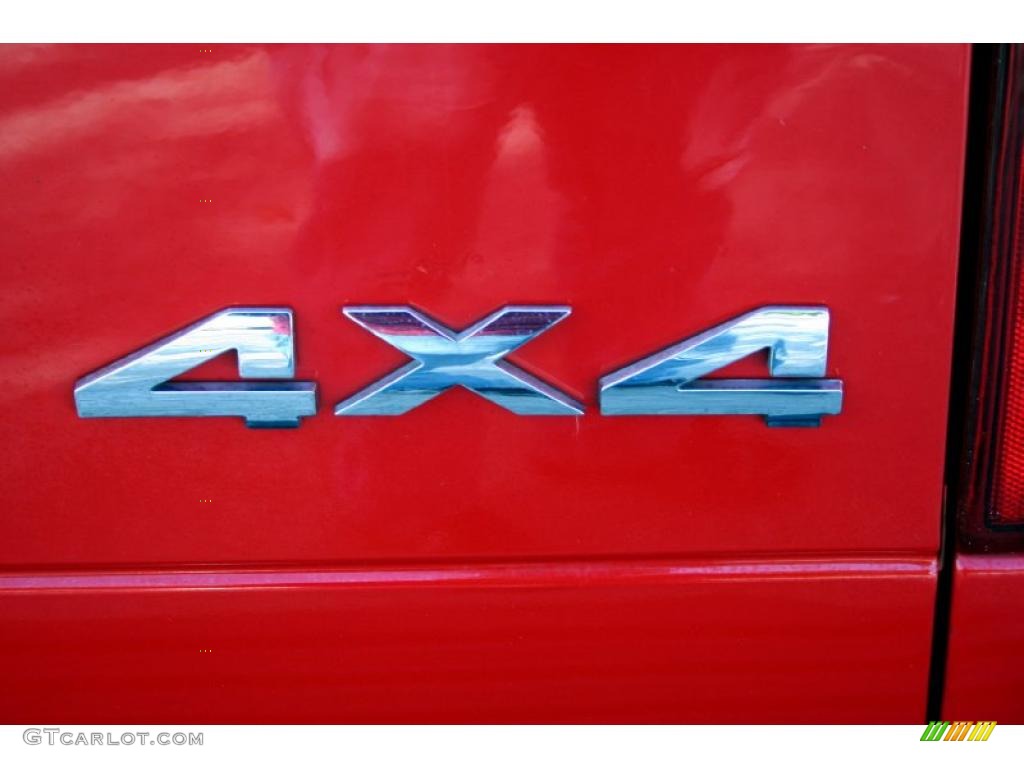 2002 Ram 1500 Sport Quad Cab 4x4 - Flame Red / Dark Slate Gray photo #75