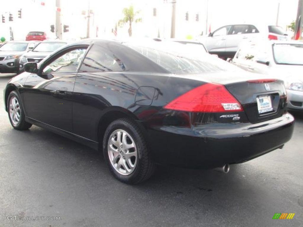 2006 Accord EX-L V6 Coupe - Nighthawk Black Pearl / Black photo #8