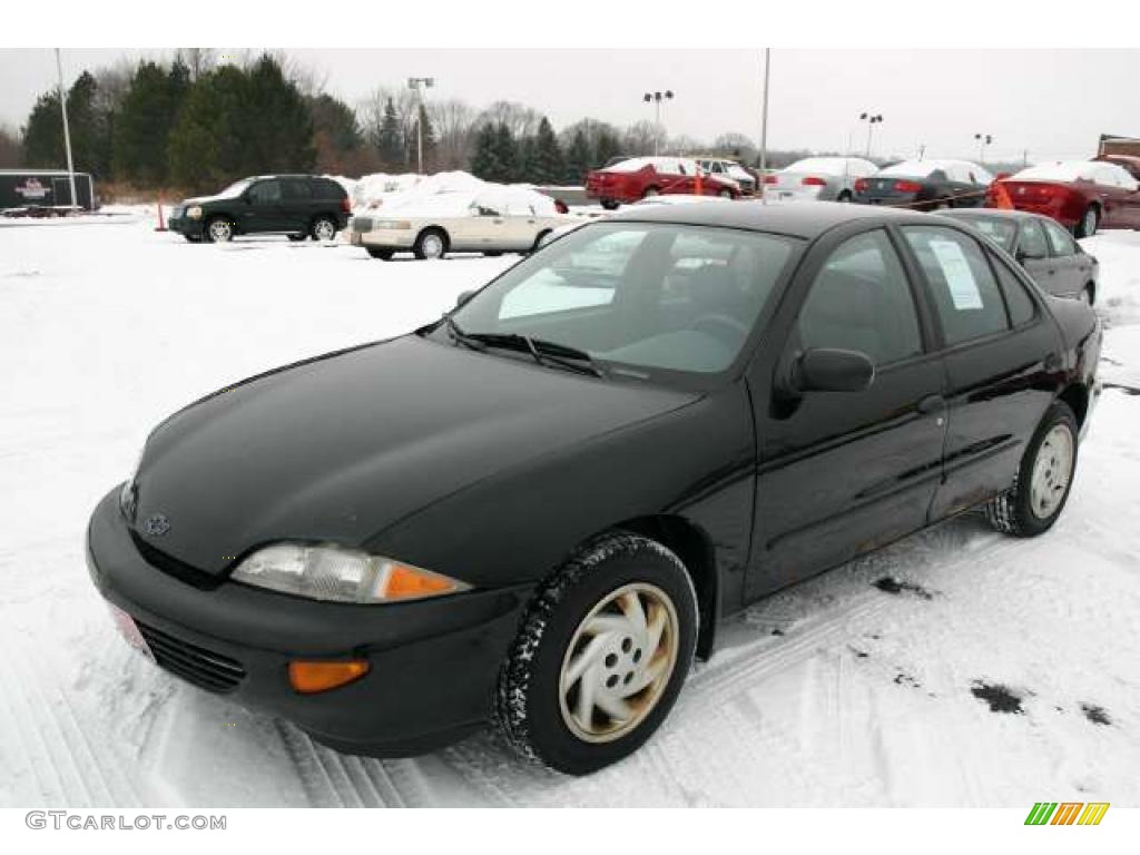 1999 Cavalier Sedan - Black / Graphite photo #6
