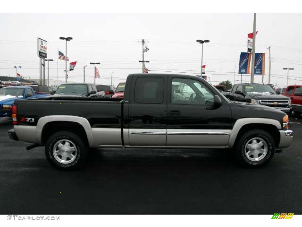 2005 Sierra 1500 Z71 Extended Cab 4x4 - Onyx Black / Dark Pewter photo #2