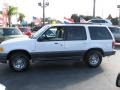 Oxford White - Mountaineer 4WD Photo No. 6