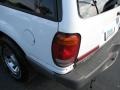 Oxford White - Mountaineer 4WD Photo No. 8