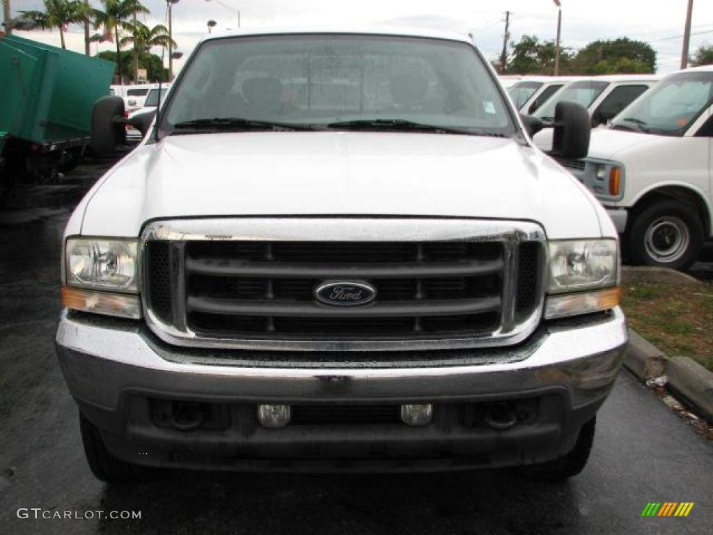 2003 F250 Super Duty FX4 SuperCab 4x4 - Oxford White / Medium Flint Grey photo #3