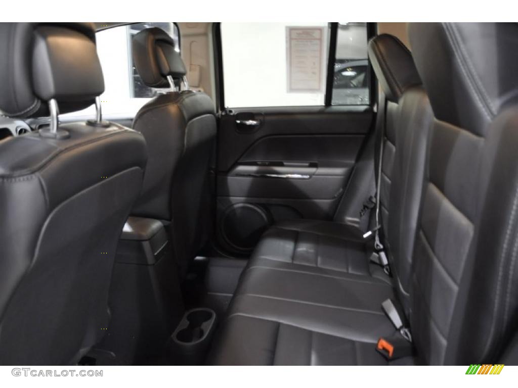 Dark Slate Gray Interior 2011 Jeep Compass 2.4 Limited Photo #44191723