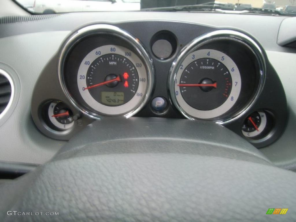 2007 Mitsubishi Eclipse SE Coupe Gauges Photo #44193055