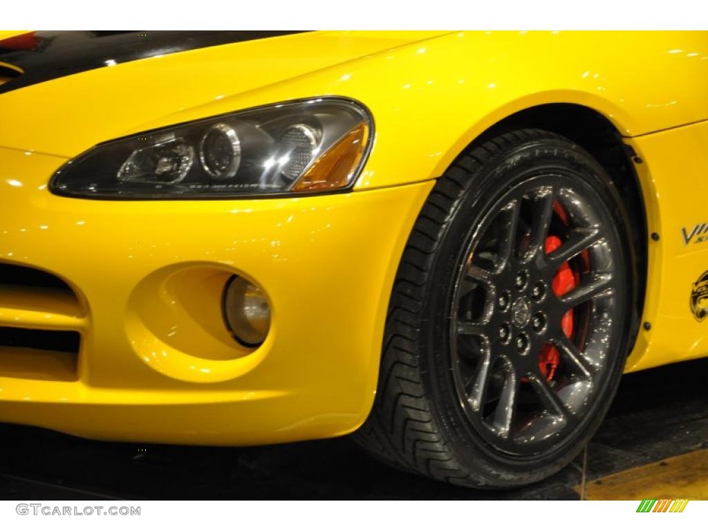 2005 Viper SRT10 VCA Special Edition - Viper Race Yellow / Black photo #2
