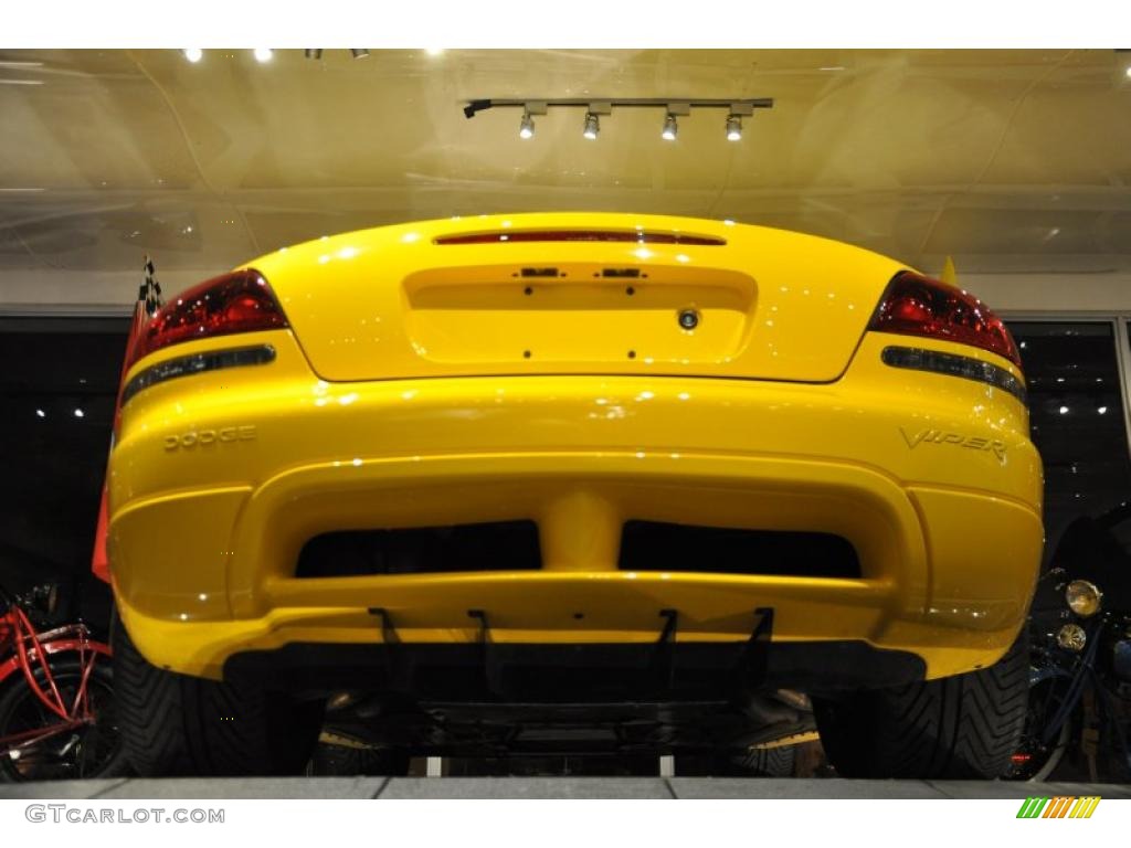 2005 Viper SRT10 VCA Special Edition - Viper Race Yellow / Black photo #13