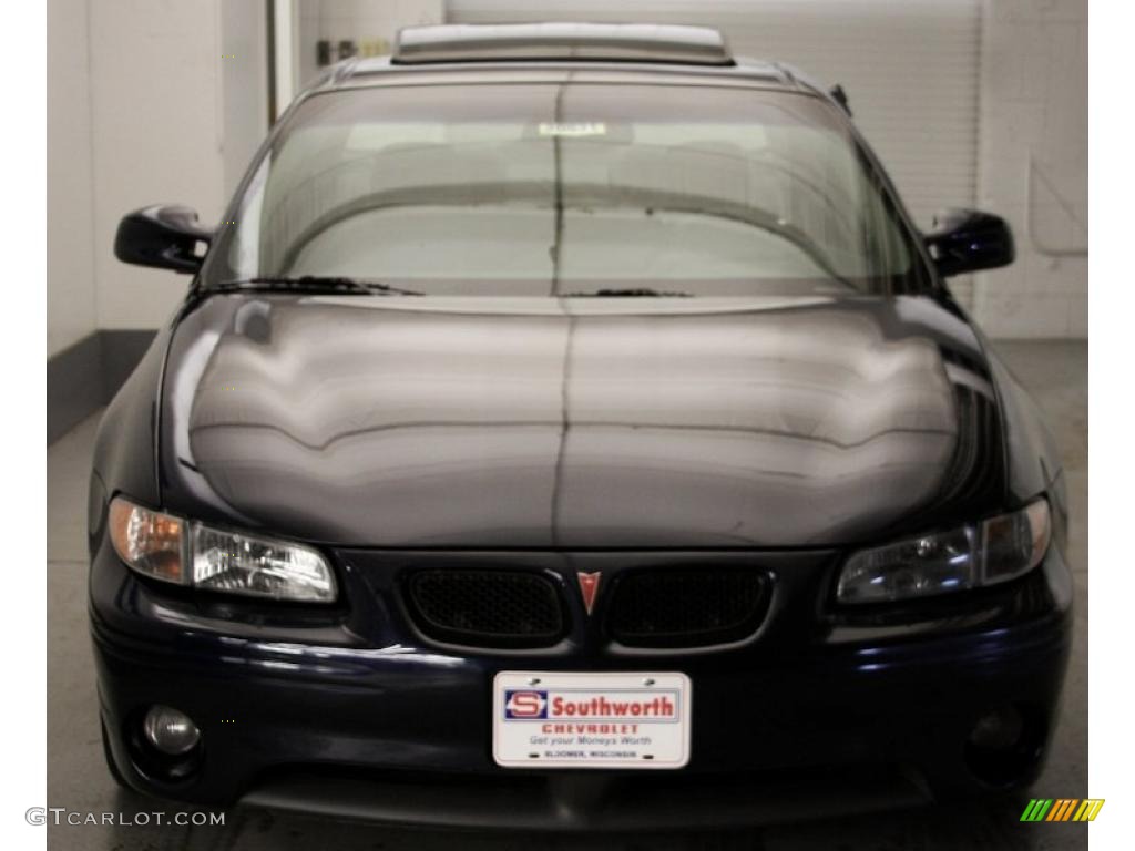 2003 Grand Prix GT Sedan - Blue Black Metallic / Graphite photo #3