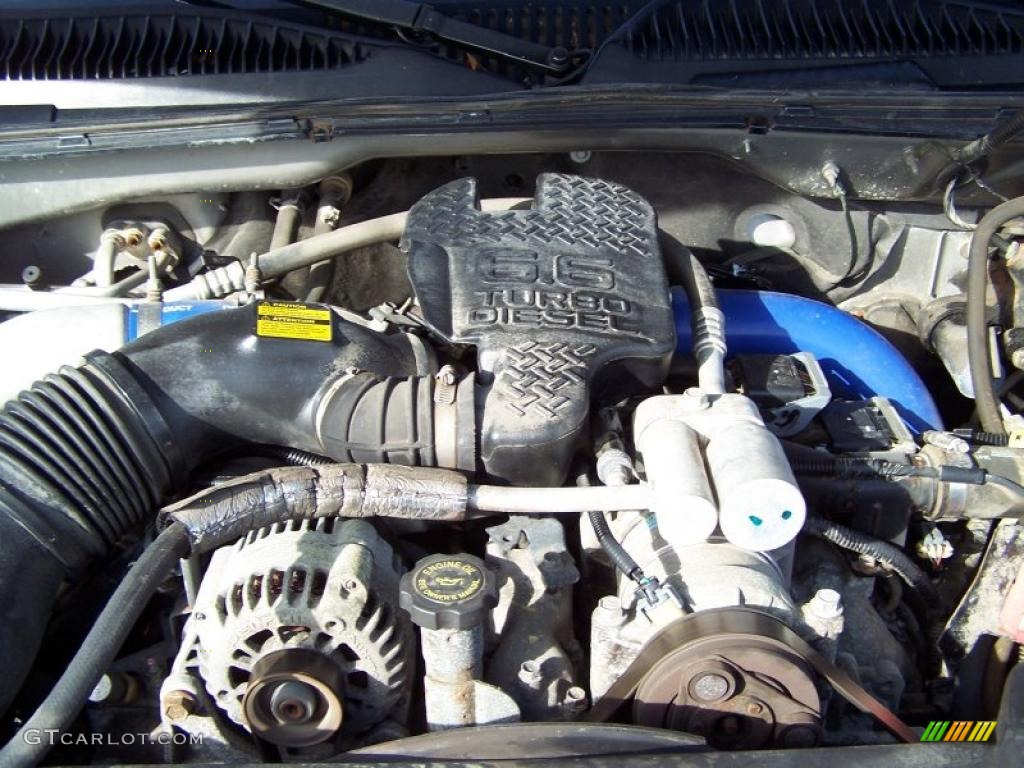 2002 GMC Sierra 3500 SLT Extended Cab 4x4 Dually Engine Photos