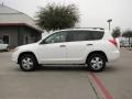 Super White - RAV4 I4 Photo No. 4