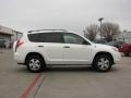 Super White - RAV4 I4 Photo No. 7