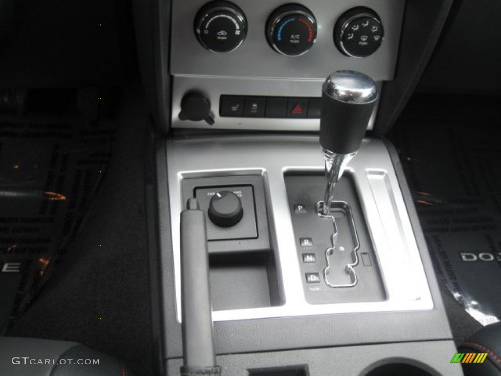 2011 Dodge Nitro Shock 4x4 Transmission Photos