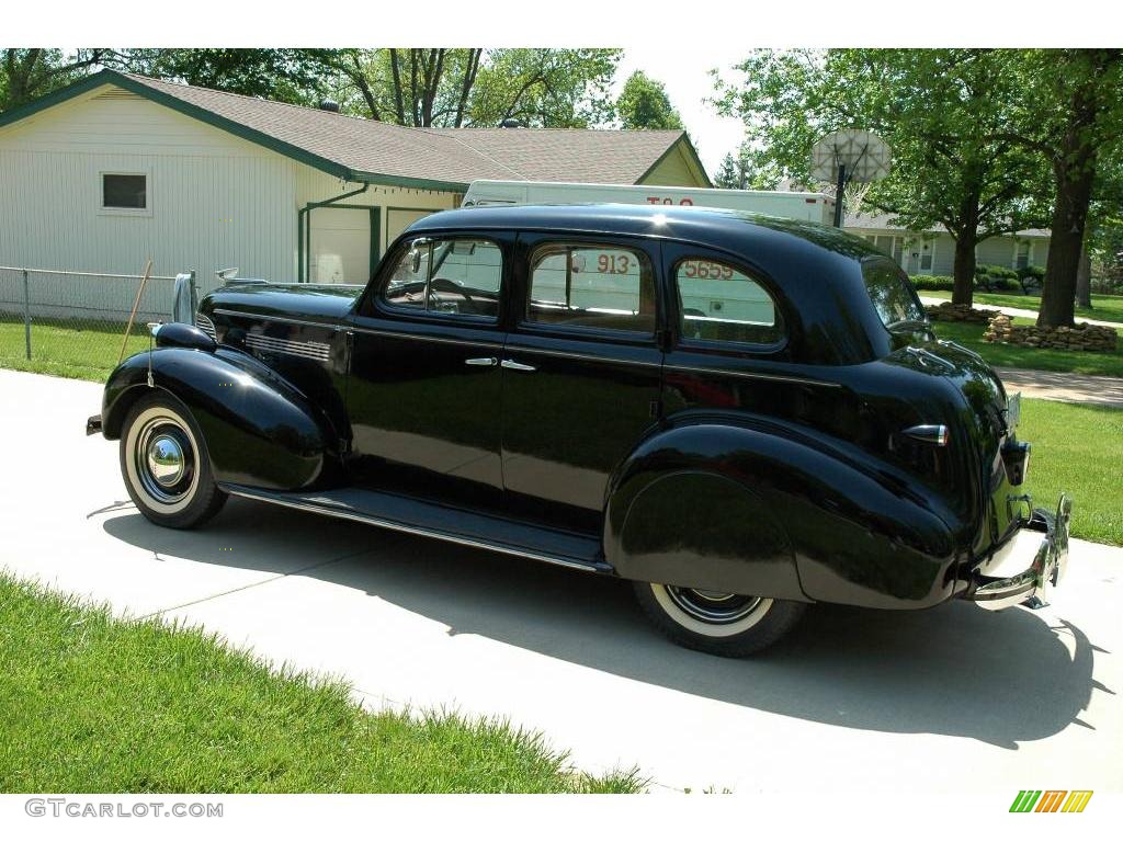 1939 Master Deluxe 4 Door Sport Sedan - Black / Tan photo #18