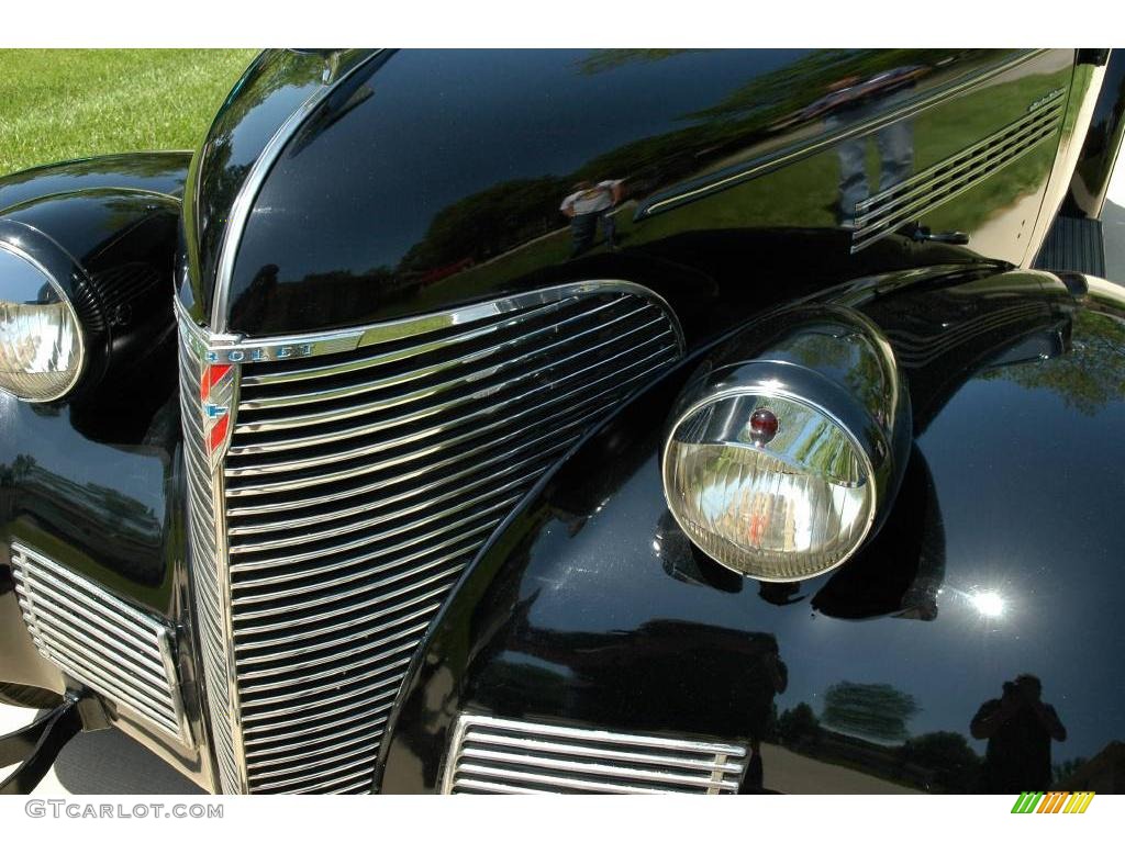1939 Master Deluxe 4 Door Sport Sedan - Black / Tan photo #23