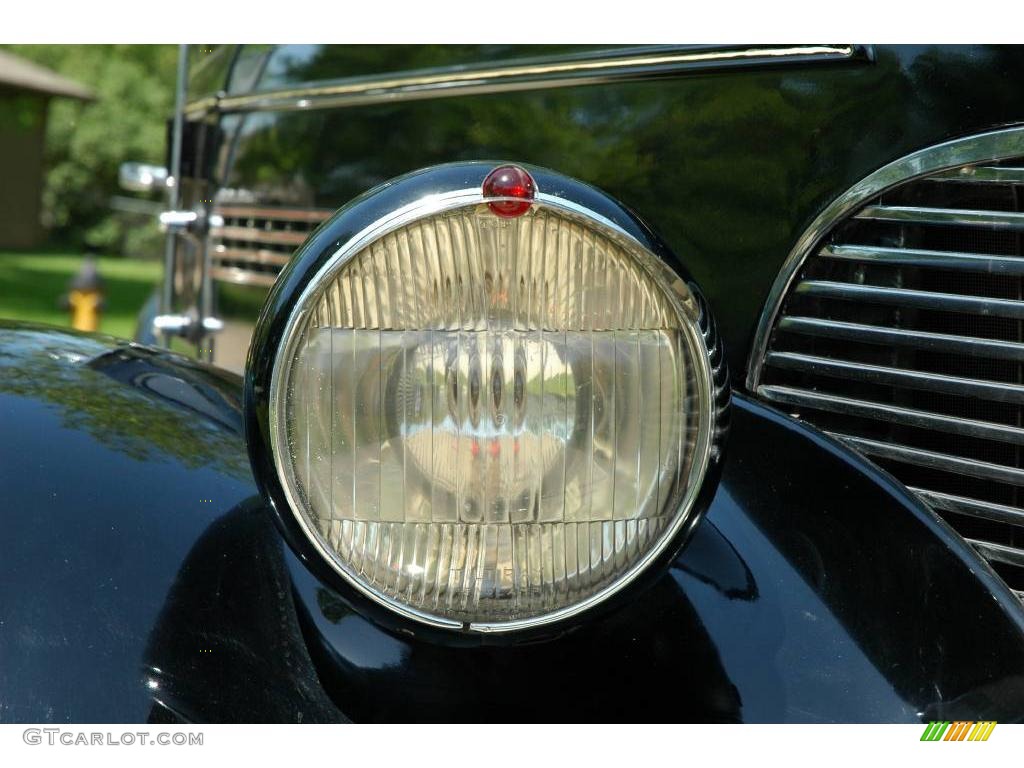 1939 Master Deluxe 4 Door Sport Sedan - Black / Tan photo #29