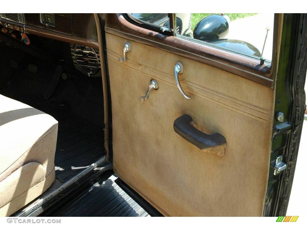 1939 Master Deluxe 4 Door Sport Sedan - Black / Tan photo #48
