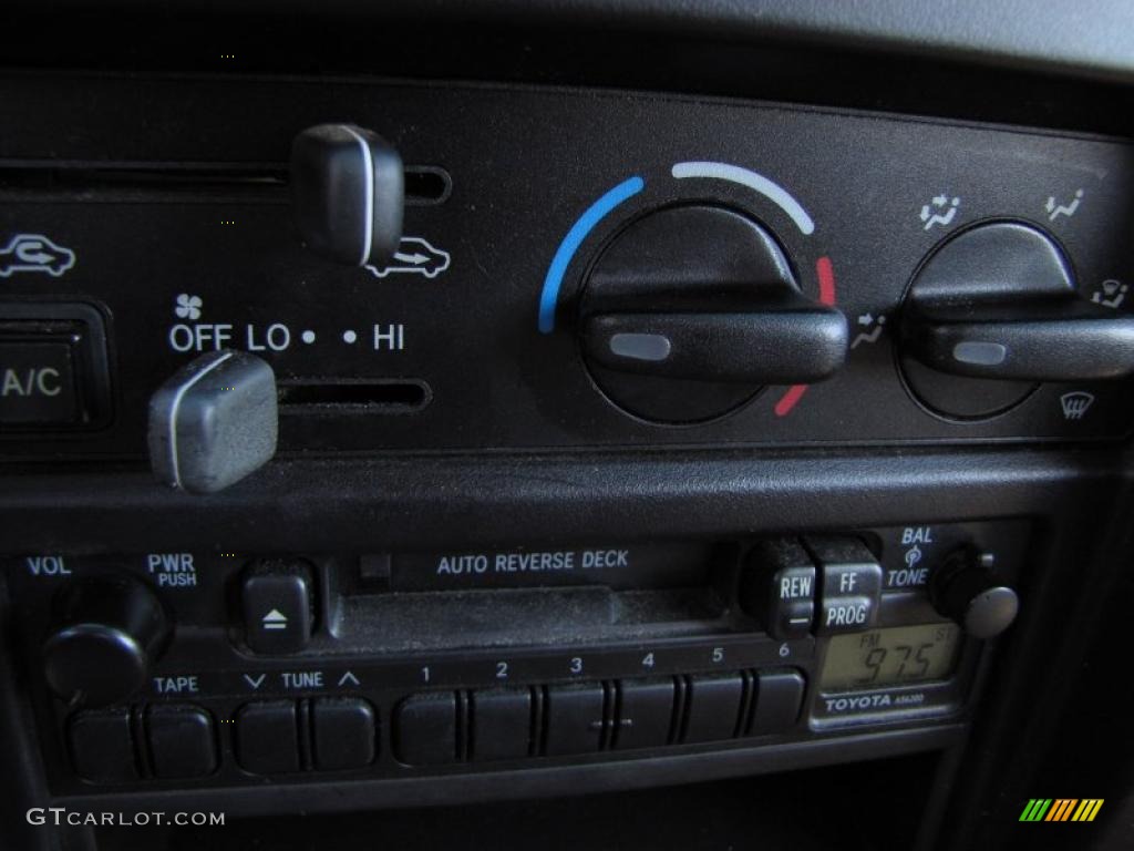 1999 Toyota Tacoma Regular Cab Controls Photos