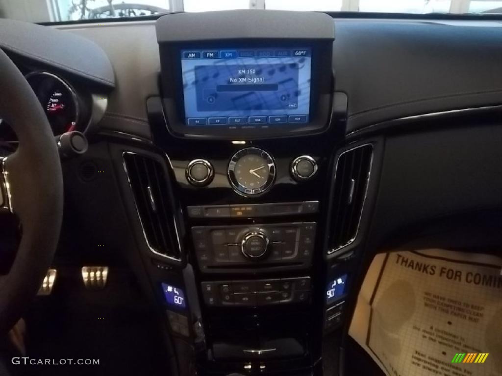 2011 Cadillac CTS -V Coupe Controls Photo #44210161