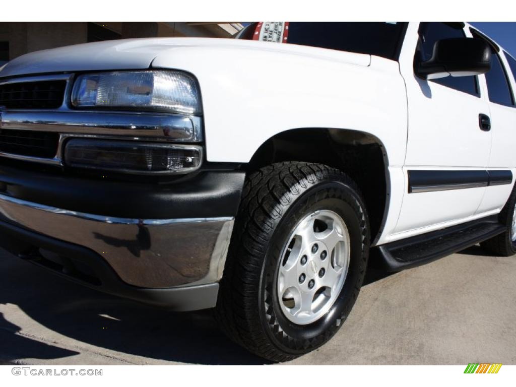 2004 Tahoe LS 4x4 - Summit White / Gray/Dark Charcoal photo #23